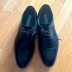 Brand new Steve Madden black dress/formal shoes.